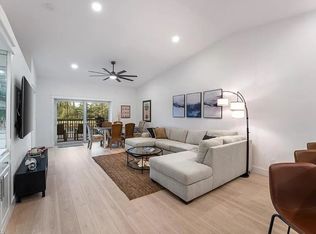 8560 Naples Heritage Dr APT 722, Naples, FL 34112