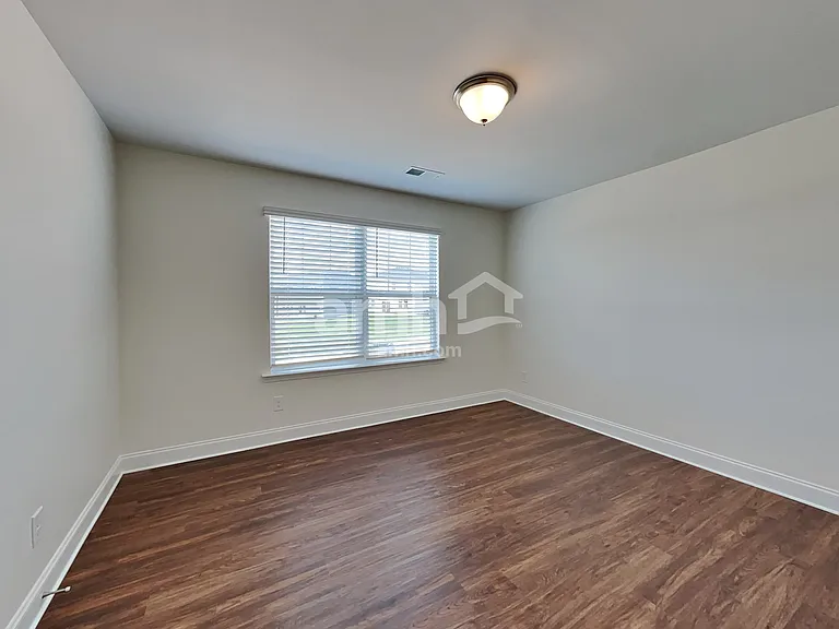 109 Twin River Dr — Photo 24
