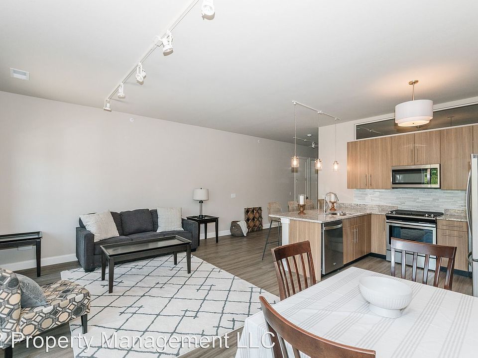 1st image of 11127 N Weston Dr #108