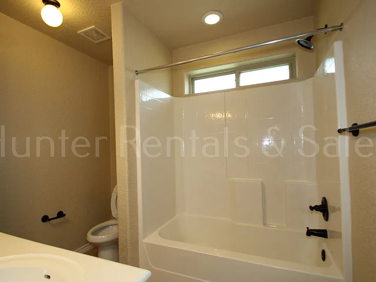 702 W Orion Dr — Photo 21