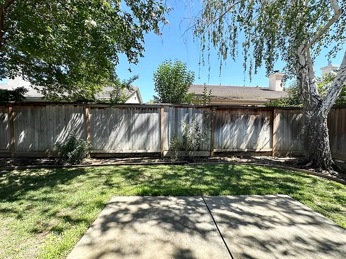 3917 Riviera Ln — Photo 33