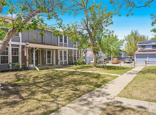 125 Paris Circle, Aurora, CO 80011