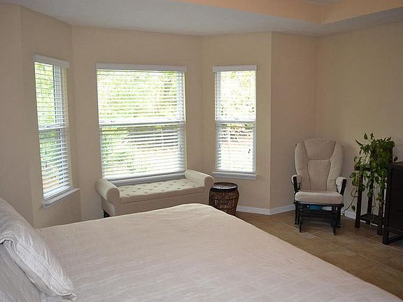 5th image of 116 Summer Point Dr