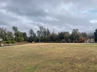 13390 Tierra Heights Rd, Redding, CA 96003