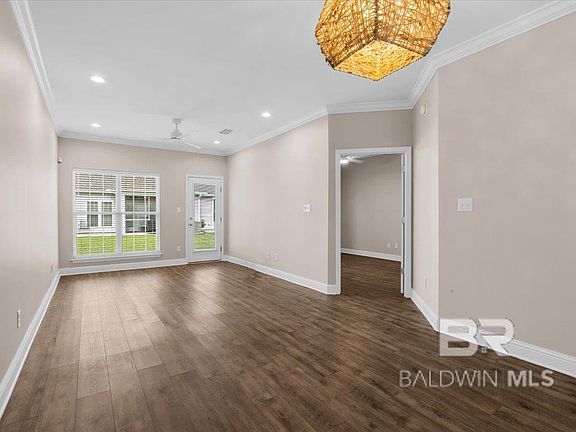 3rd image of 2651 S Juniper St #2001