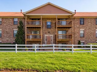 9800 Whipps Mill Rd UNIT 6, Louisville, KY 40223