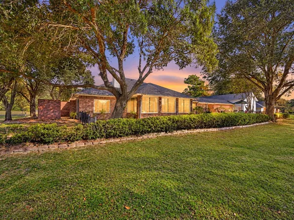 45 Cherry Hls, Trinity, TX 75862
