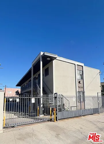 1034 S Ardmore Ave #7 Photo 1