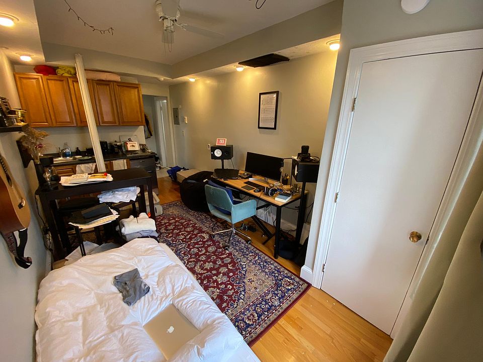 2nd image of 507A Beacon St #17