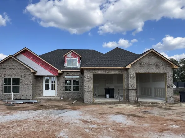 426 Bella Dr, Enterprise, AL 36330