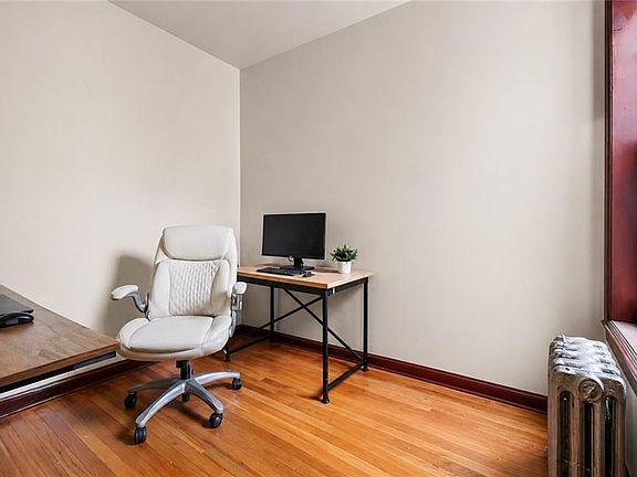 5th image of 1060 Rogers Ave