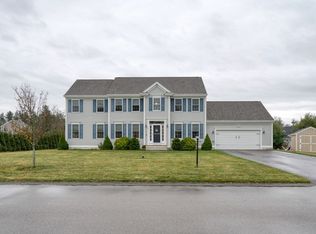 4 Sycamore Ln, Bridgewater, MA 02324