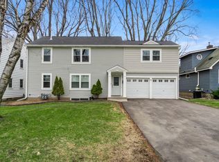 1954 Malvern St #1, Lauderdale, MN 55113