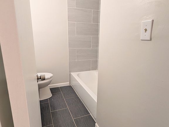 5th image of 6338 Tulip St