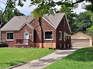 415 S Elpyco Ave, Wichita, KS 67218