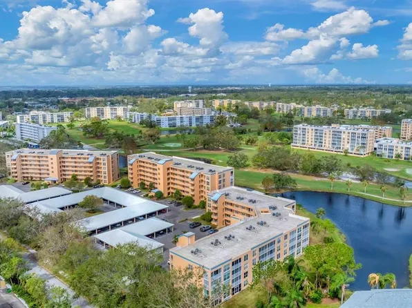 4530 Pinebrook Cir APT 208, Bradenton, FL 34209