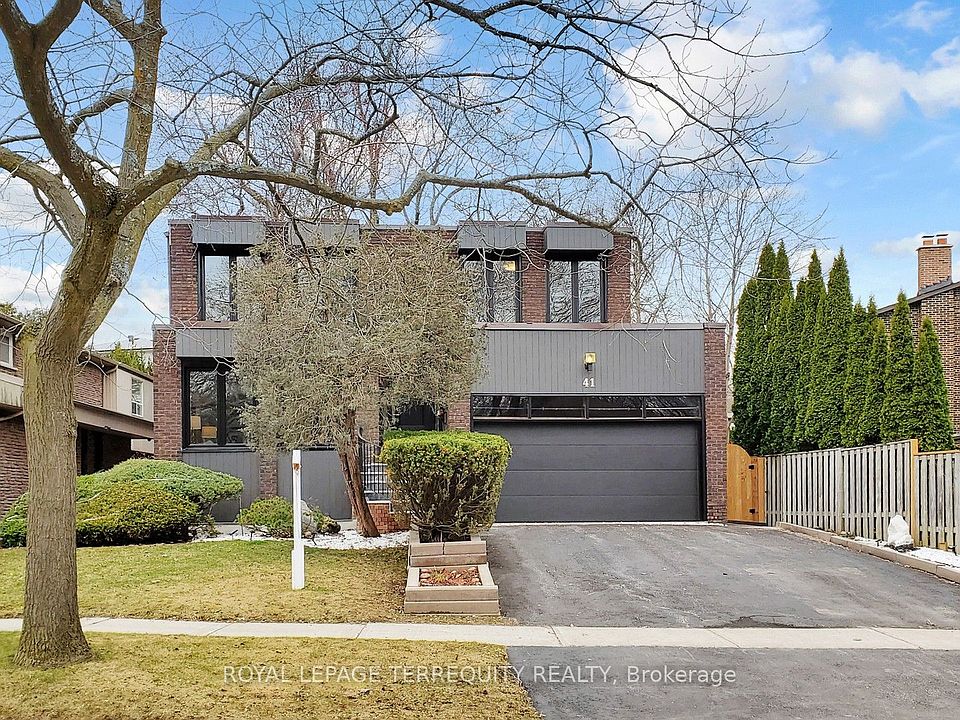 1st image of 41 Beardmore Cres