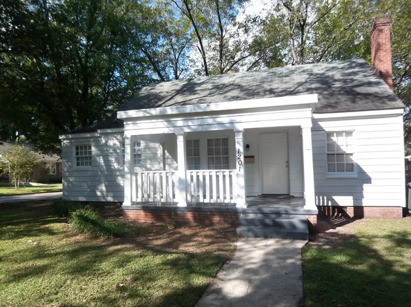 1201 E 2nd St, Greenville, NC 27858