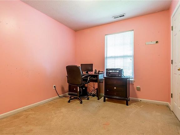 2nd image of 1123 Beal Ct