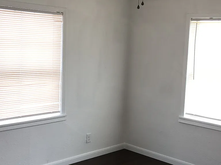 4707 Winnetka St — Photo 18