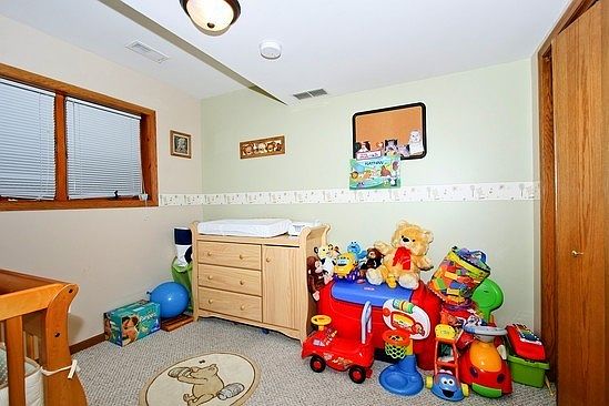 5th image of 1806 S Oak Park Ave