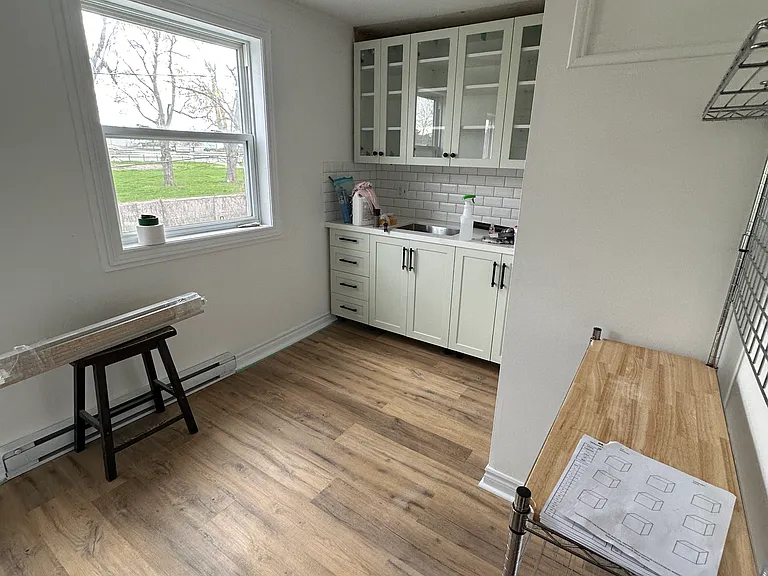 301 John St #1 — Photo 2