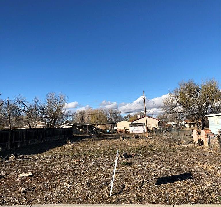 2nd image of 2021 W 14th St
