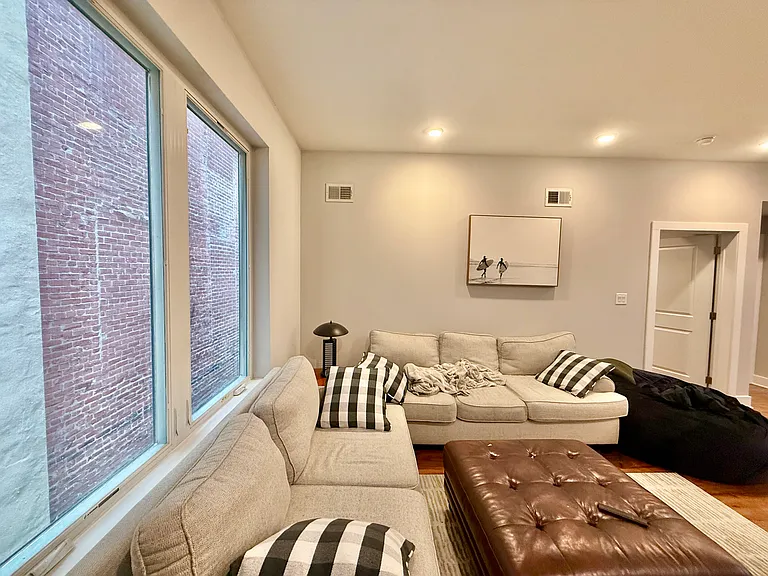 330 Cambridge St #O2B — Photo 12