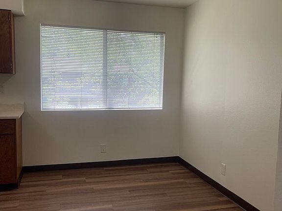 5th image of 1745 Bramble Pl #1745/3