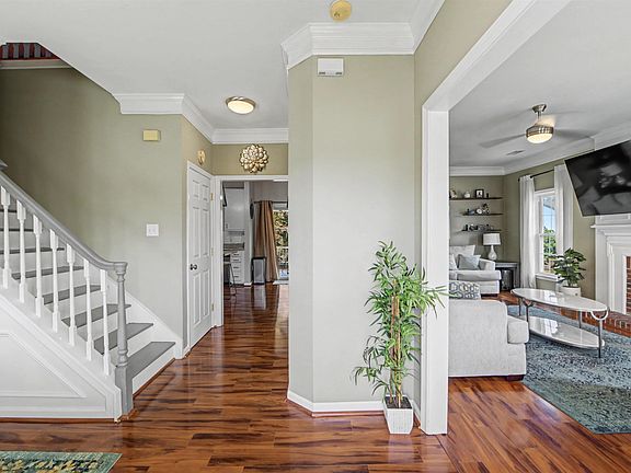 2nd image of 513 Omniwood Ct