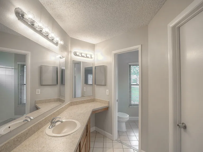 13230 Boulder Woods Cir — Photo 13