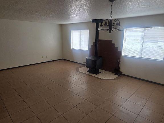 5th image of 823 Aliyah Rd APT 2