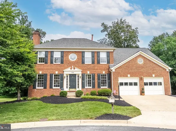 13136 Curved Iron Rd, Herndon, VA 20171