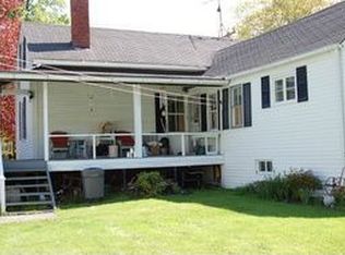 109 Summer St, Kennebunk, ME 04043