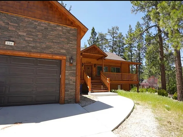 154 Mountain Lake Rd — Photo 2