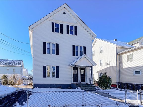 4th image of 11 Appleton Ave