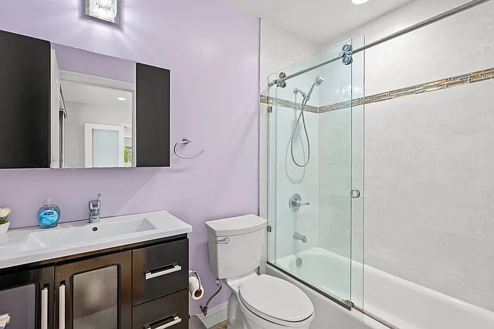 135 Underhill Dr — Photo 41