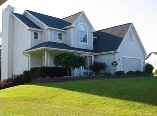 6467 Sugarmill Ct SE, Grand Rapids, MI 49508