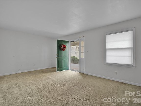 3rd image of 1202 Midwood Dr