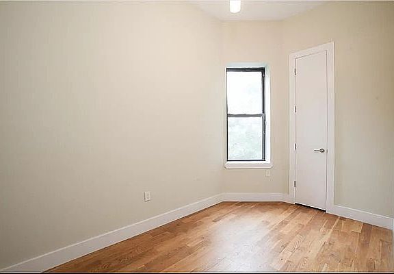 3rd image of 1186 Dean St APT 3