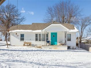 3022 Wallace Ave, Kansas City, MO 64129