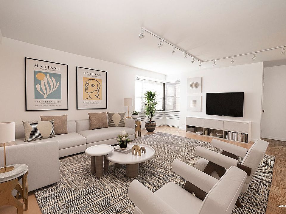 1st image of 264 Broadway Unit A405