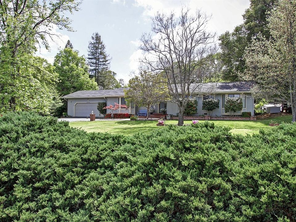 1st image of 13936 Torrey Pines Dr