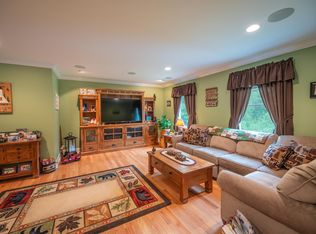 233 Poverty Row, Whitingham, VT 05361
