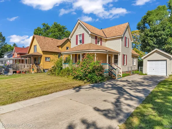 2615 North Blvd, Port Huron, MI 48060