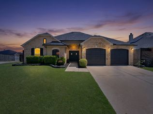 7817 Black Willow Ln, Arlington, TX 76002