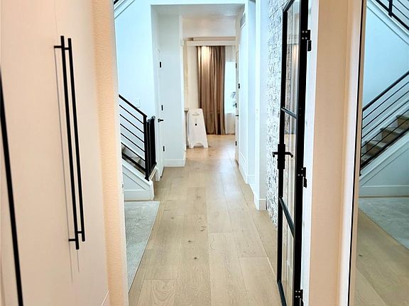 4th image of 5970 W Sumac Avenue