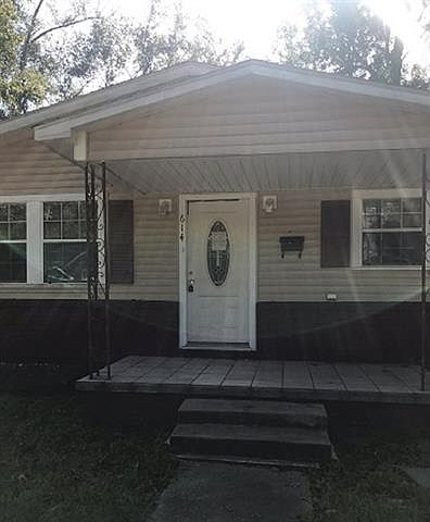 1st image of 614 Caston Ave