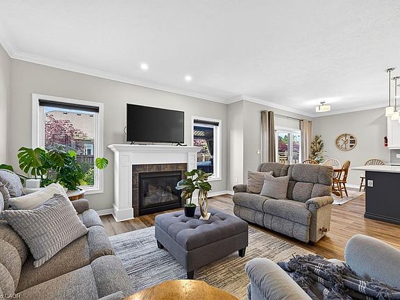 5th image of 58 Postma Dr