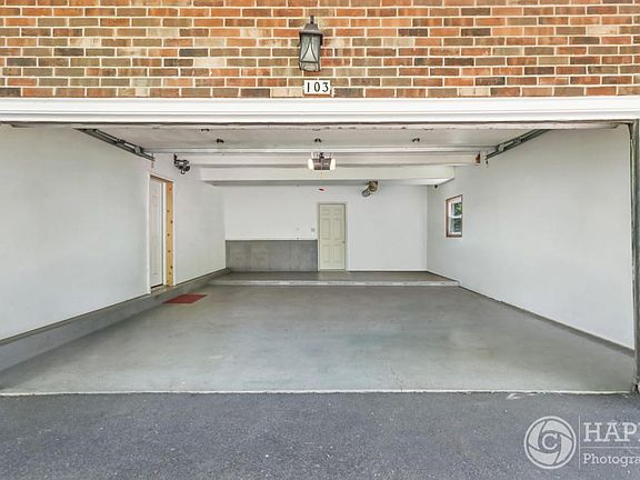 103 Hawthorne Dr Twin Lakes, WI3